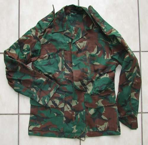 SADF - Recce Copy Renamo Camo Jacket ( Mint and Unworn ) Medium