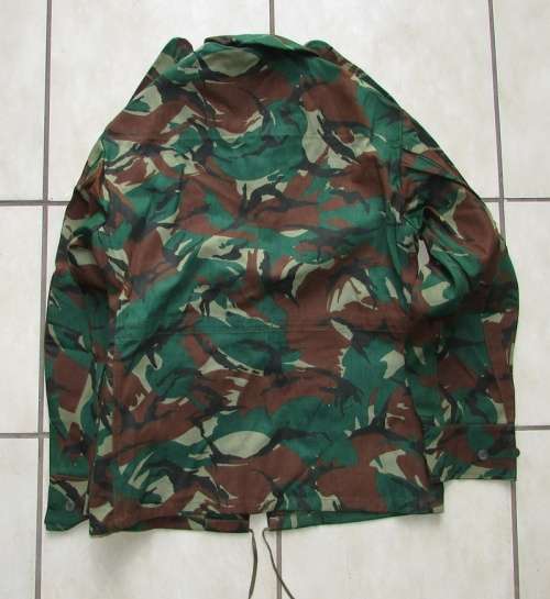 SADF - Recce Copy Renamo Camo Jacket ( Mint and Unworn ) Medium