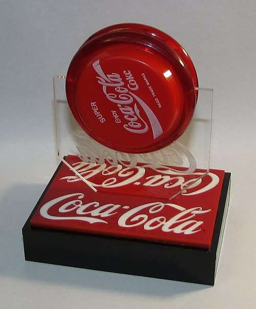 " Coca-Cola Super " Yo-Yo in Custom Display Case