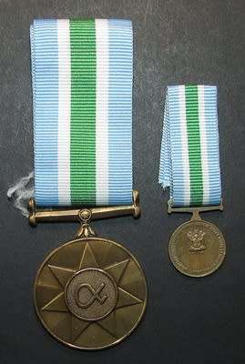 SADF - Full Size Unita Medal with Miniature ( Numbered 074869 )