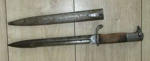 German KS Sawback Bayonet with Matching Numbers - KS9052