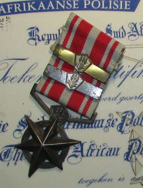 Full Size Medal for Combatting Terrorism with Certificate
