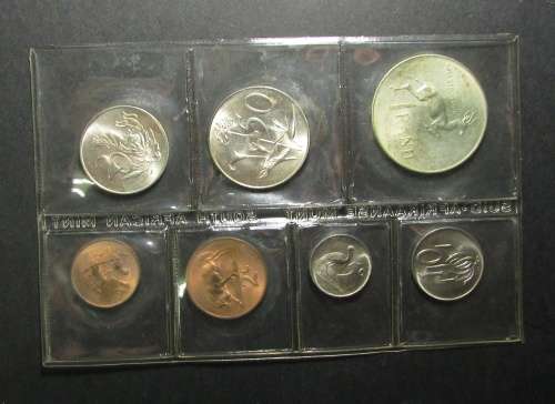 1968 Republic of South Africa Mint Pack with Silver Rand