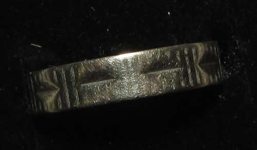 Ladie's 9CT Gold Ring  - 2.7 Grams