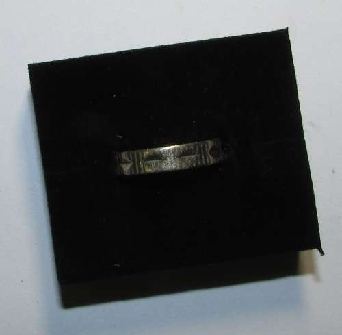 Ladie's 9CT Gold Ring  - 2.7 Grams