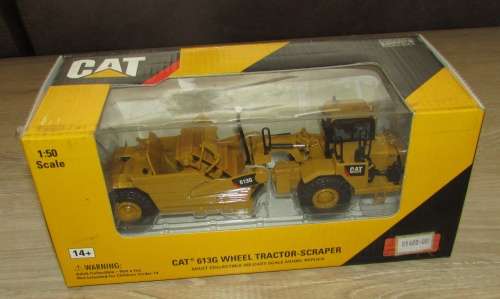 CAT - 1:50 613G Wheel Tractor Scraper ( Retail R1400.00 )