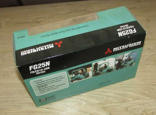 Norscot Models - 1:25 Scale Mitshubushi Forklift