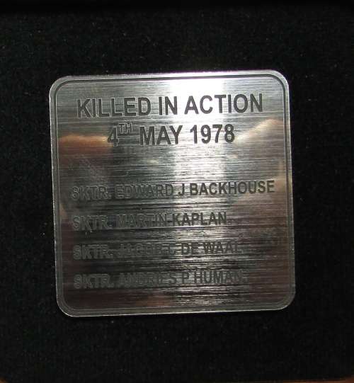 SADF - 1 Parachute/Battale for Cassinga Commemorative Badge - Number 083