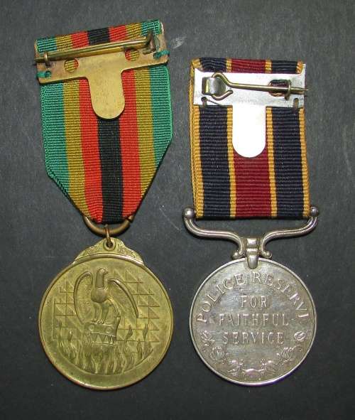 Rhodesia/Zimbabwe - Full Size Police Reserve Medal/Independence Medal:12029Z F/R Marsh C.F.R