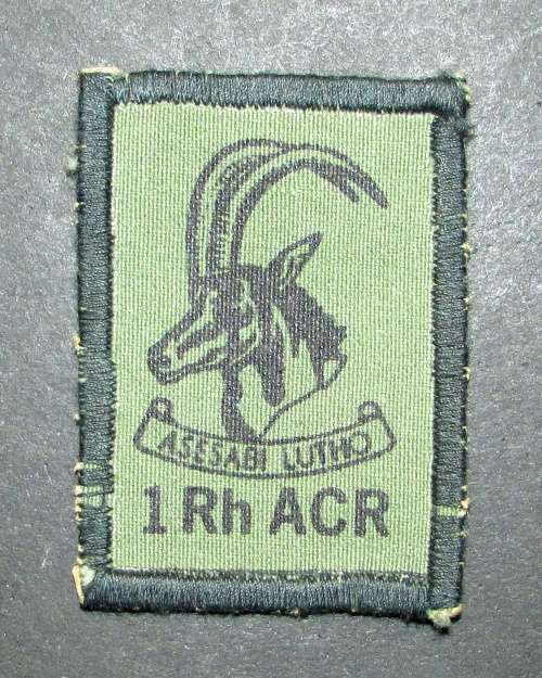 Rhodesia - 1 Armoured Car Regiment Camo Cap Badge