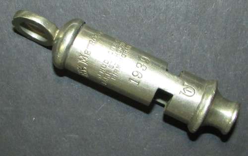 Vintage WW2 Metropolitan J.Hudson and Co ( Birmingham ) Whistle Dated 1939