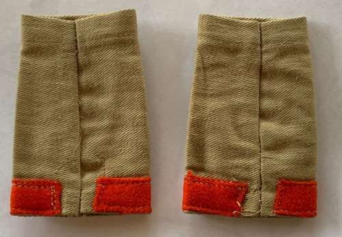 World War Two - 8th Army Slip on Ranks ( Near MINT Condition )