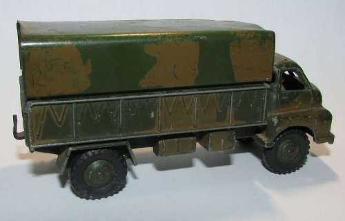 Dinky Toys ( Rhodesian Camoed ) 621 3 Ton Army Wagon