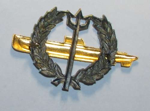 SADF - SA Navy Submariners Bi-Metal Breast Badge
