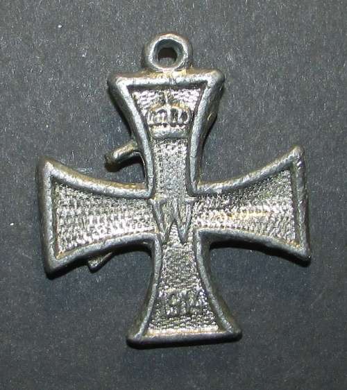 1960`S Hawaiian Duke Kahanamoku Big Daddy Surfer Cross