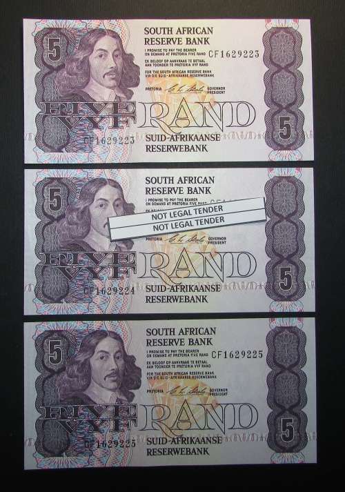 Republic of South Africa - CL Stals - 3 by 5 Rand Banknotes in Sequence and UNC