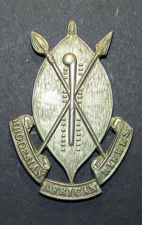 Rhodesia - African Rifles (RAR) Cap Badge