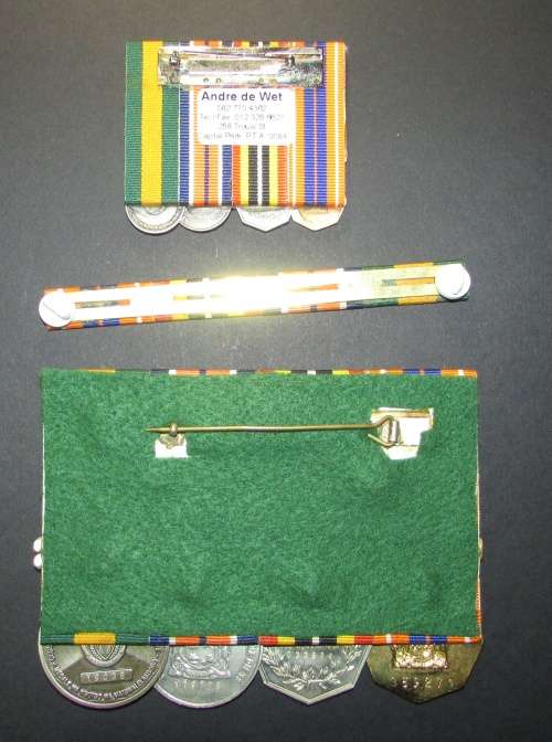 SADF - Full Size plus Miniature Commando Closure Group - Pro Patria/Southern Africa/General Service/