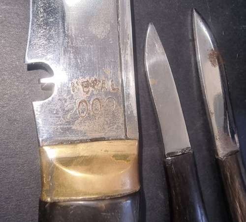 Nepal - Stunning Gurkha Kukri Complete Set - Excellent Condition