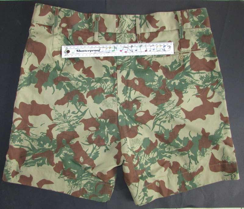 SA Camo Shorts in Top Condition - Big Size