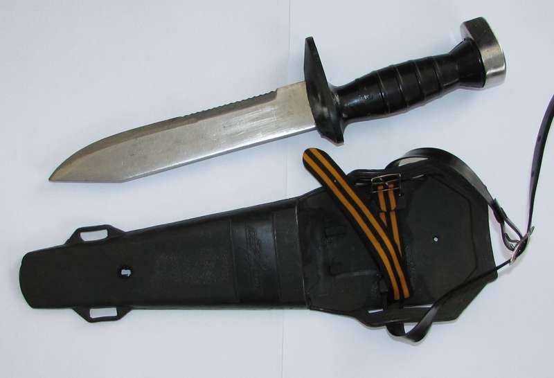 Vintage Play Right Divers Knife with Sheath