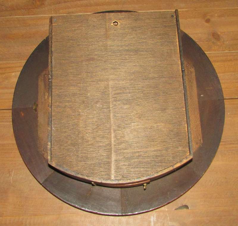 Vintage Ships Porthole Window Cabinet - Measures 40CM in Diameter