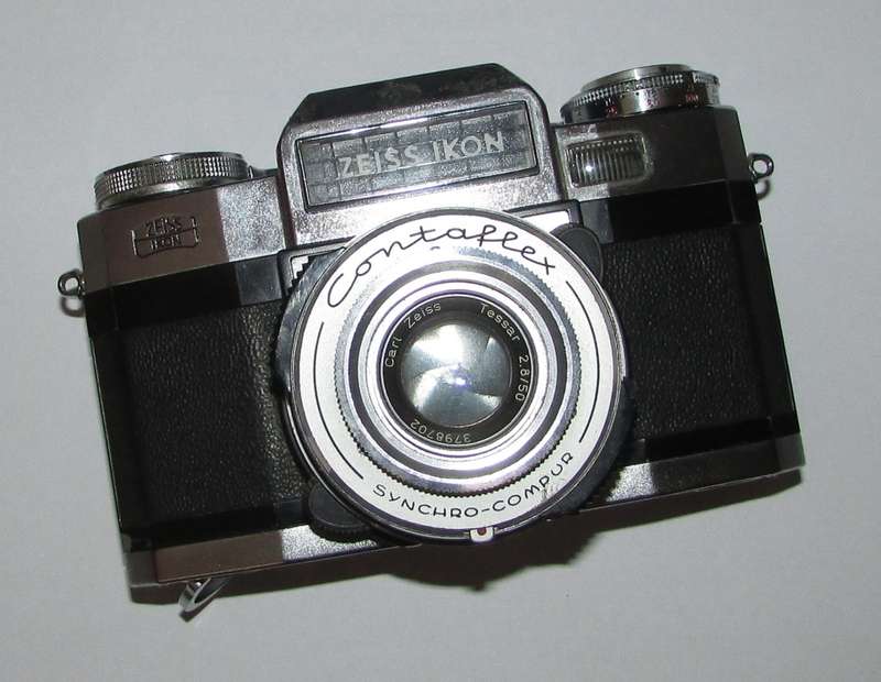 Zeiss Ikon Contaflex-Super-B-Synchro-Compur- SLR 35mm Cal Zeiss-Tessar 2.8/50mm.