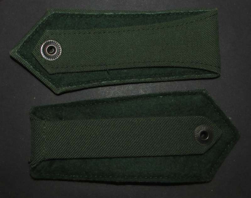 International - German Police Shoulder Ranks