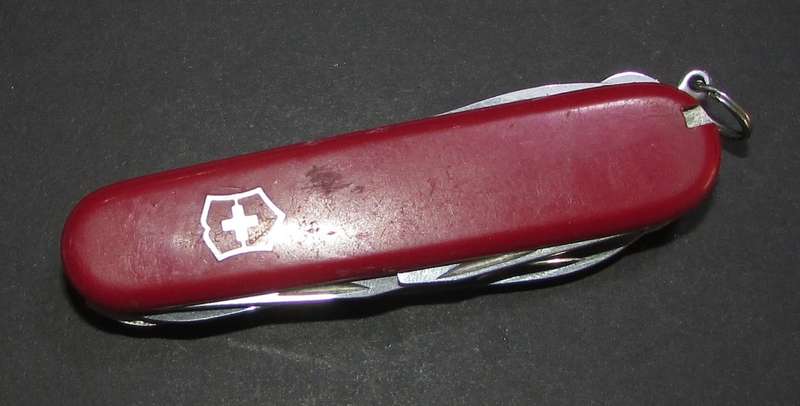 Swiss Army Style - Multitool Pocket Knife