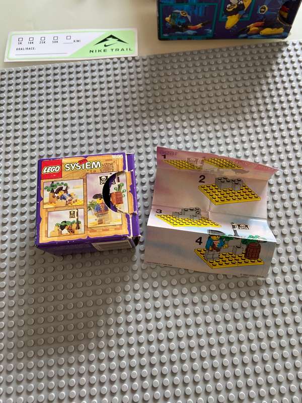Vintage LEGO #1696 Pirate ship