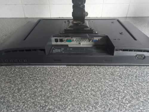 ELO-ET1919L 18,5 TOUCHSCREEN POS-MONITOR (with Swivel Arm or Stand)