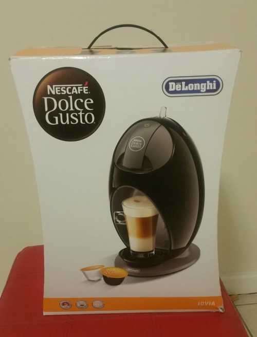 Brand New Nescafé Dolce Gusto Coffee Machines (by Delongi)
