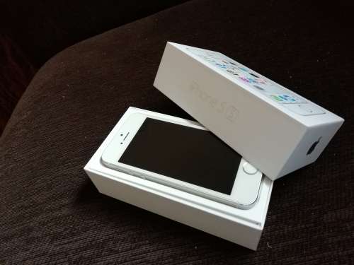Iphone 5 S with Black cover