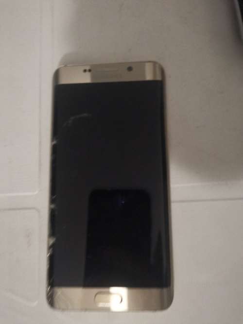 Samsung galaxy s6 edge + for parts