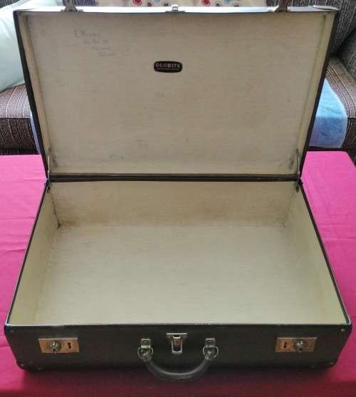 Vintage Globite Brown Lightweight Suitcase  Large