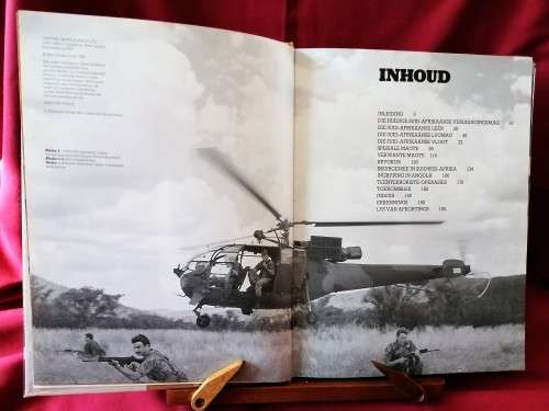 Die Suid-Afrikaanse Krygsmag - Helmoed- Romer Heitman