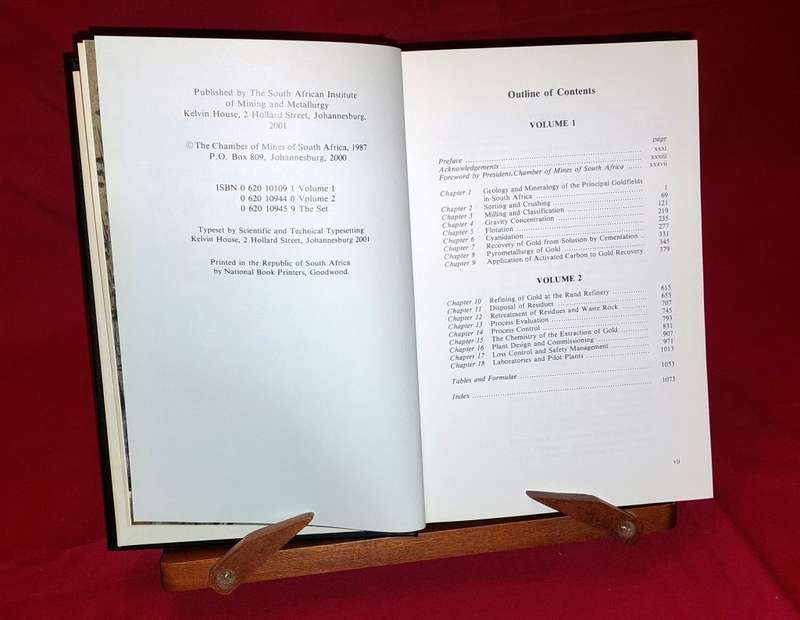 The Extractive Metallurgy of Gold in South Africa - Volumes 1 & 2