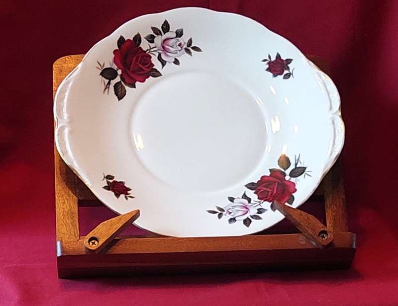 Vintage Colclough Ridgway Bone China Tea Set - Amoretta Pattern no.  7906  Floral Rose. 28pcs.