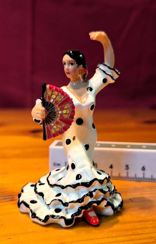 Ole Mosaic Spanish Flamenco Dancer (In protective plastic packaging)