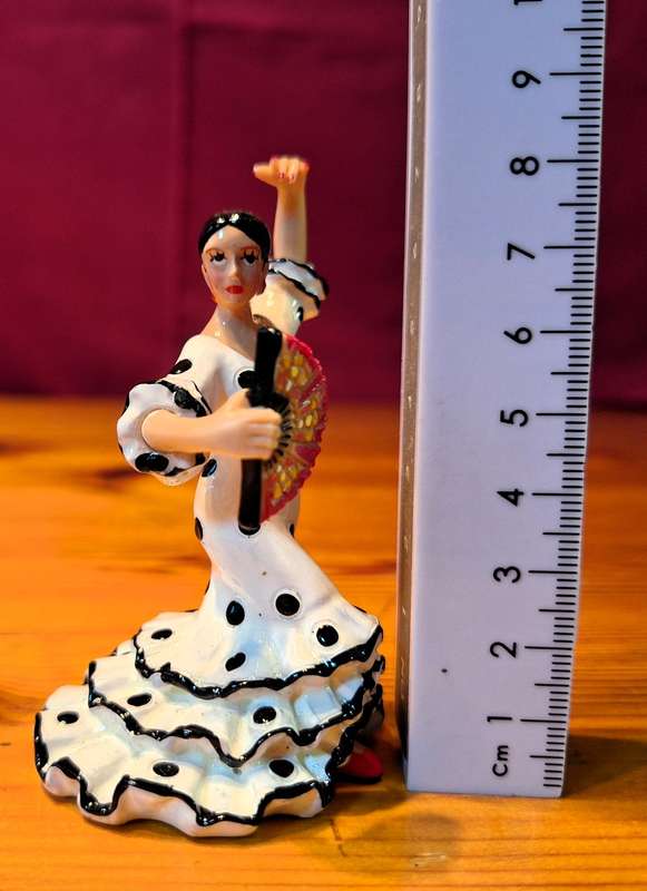 Ole Mosaic Spanish Flamenco Dancer (In protective plastic packaging)