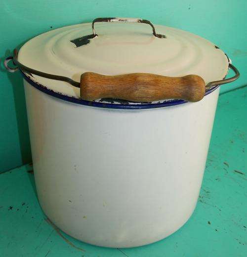 * Large Vintage Enamel *