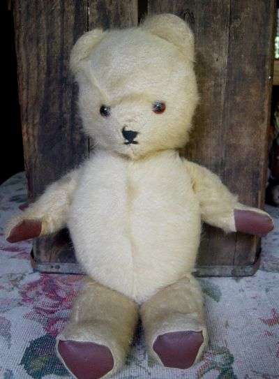 **Ark Bear 34cm**