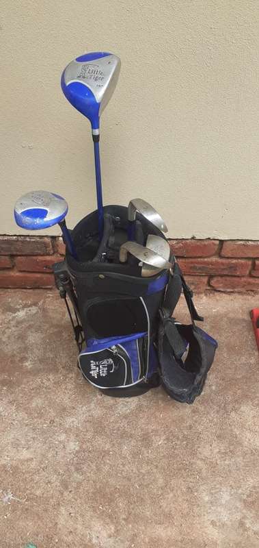 Junior golf club set