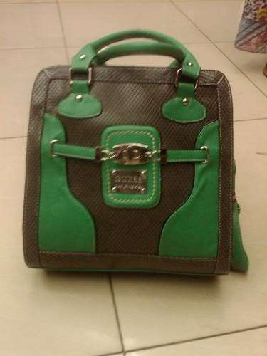 GUESS HANDBAG