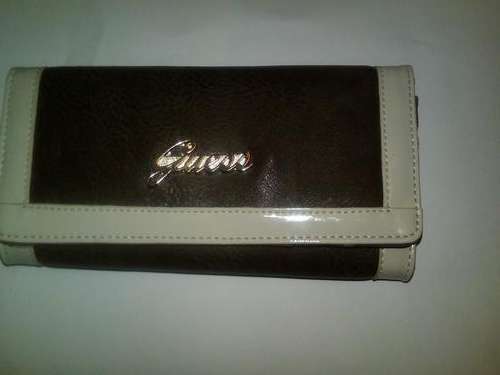 GUESS WALLET