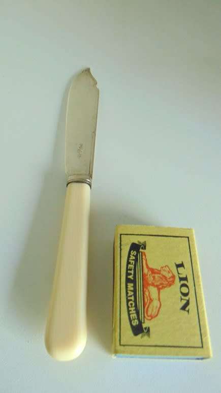 Set of 6 EPNS fish knives and forks with bone(like) handles
