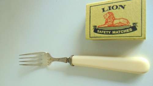 Set of 6 EPNS fish knives and forks with bone(like) handles