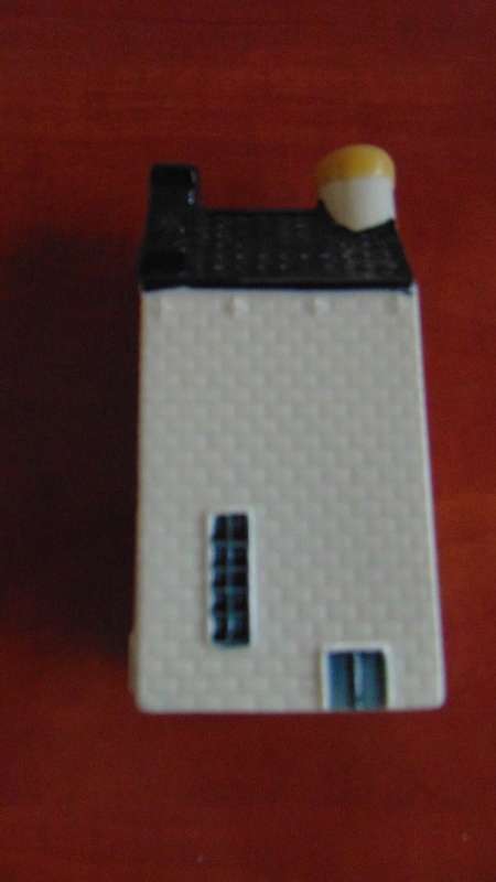 KLM House Number 38