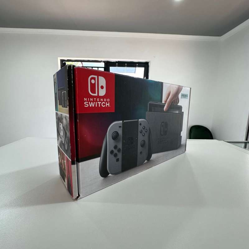 Nintendo Switch V1  *Jailbroken*