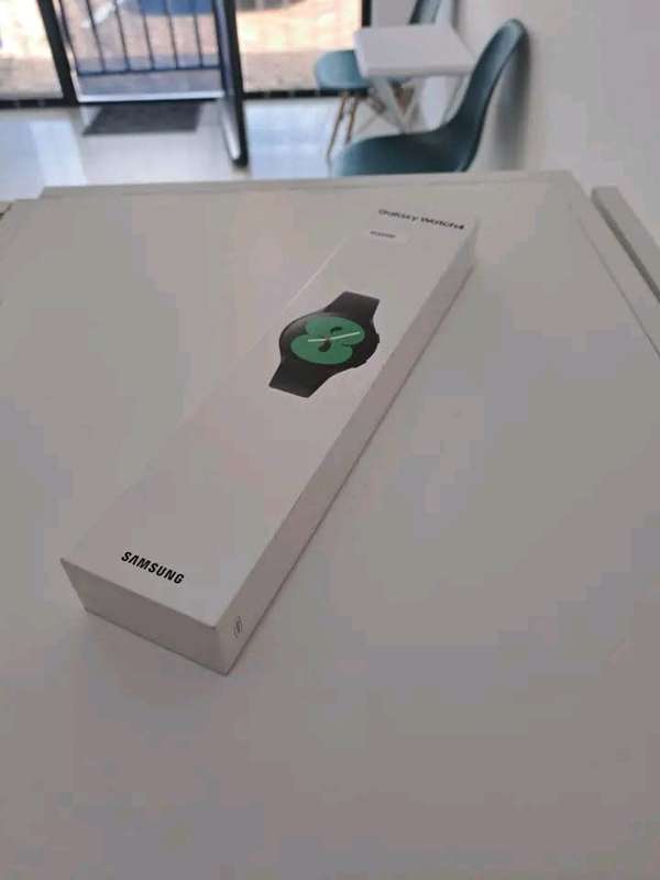 Samsung Galaxy Watch 4